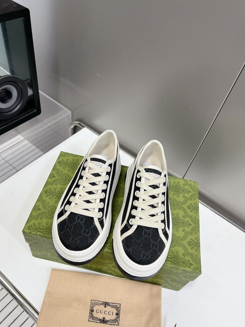 Gucci Casual Shoes